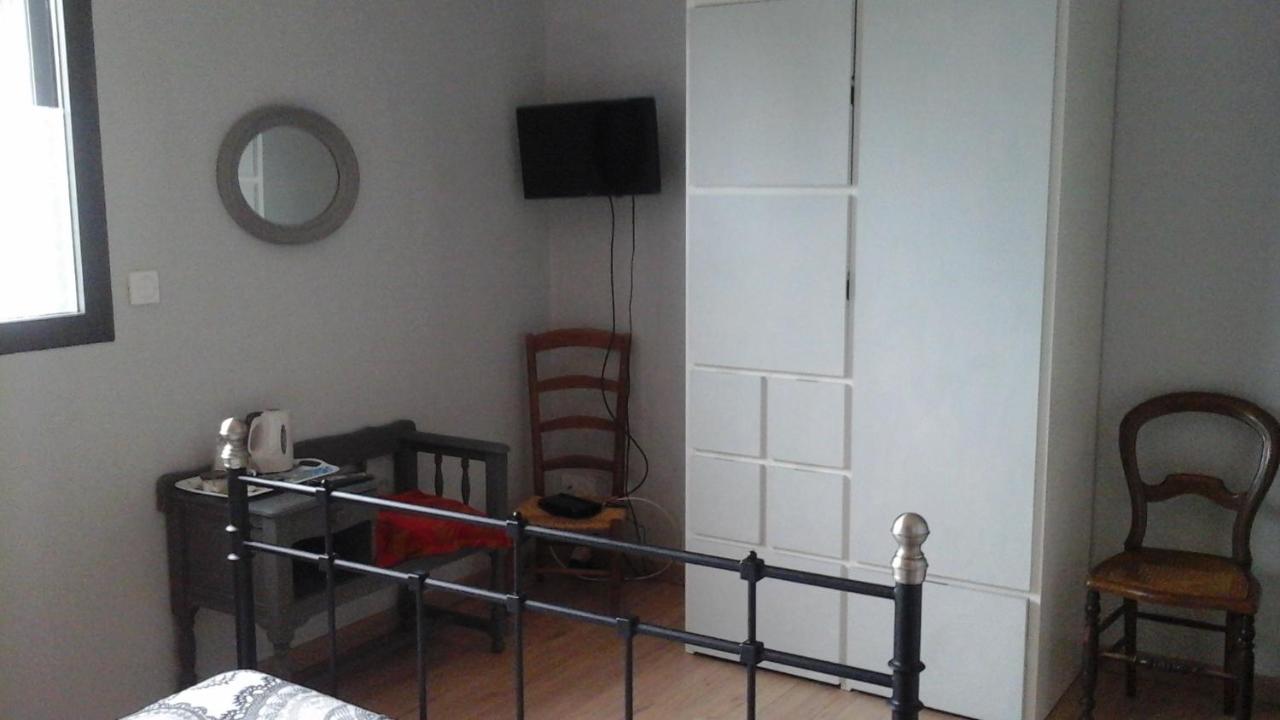 Bed and Breakfast L Atelier Casteljaloux Zewnętrze zdjęcie